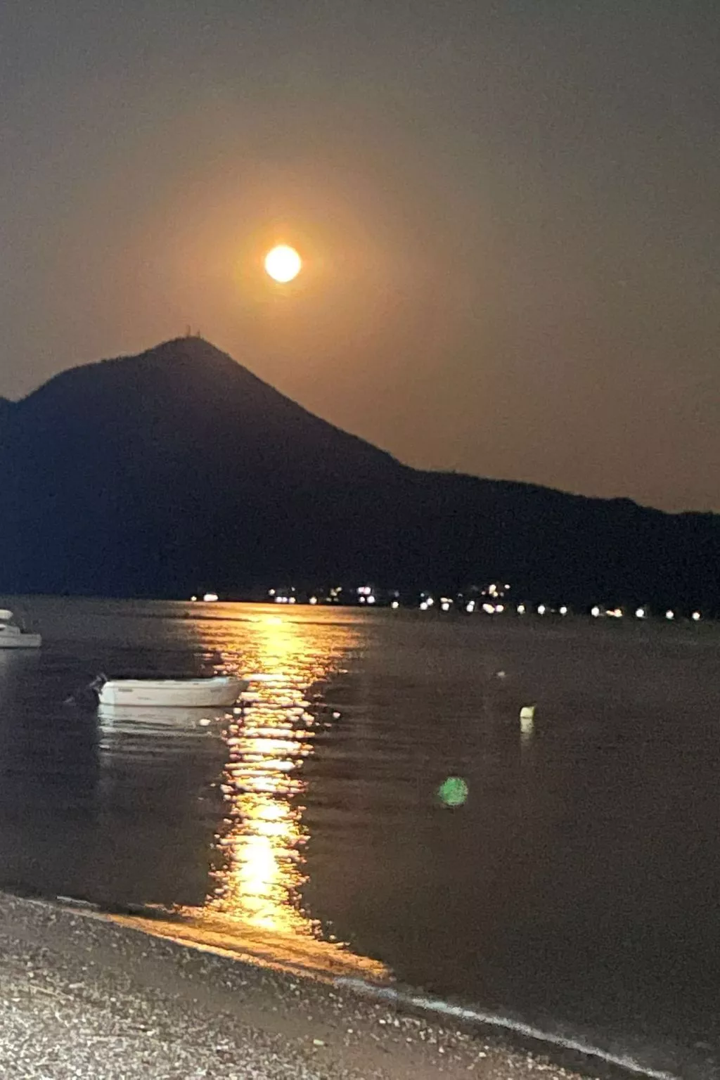 Tanjas Paradise-Buiten