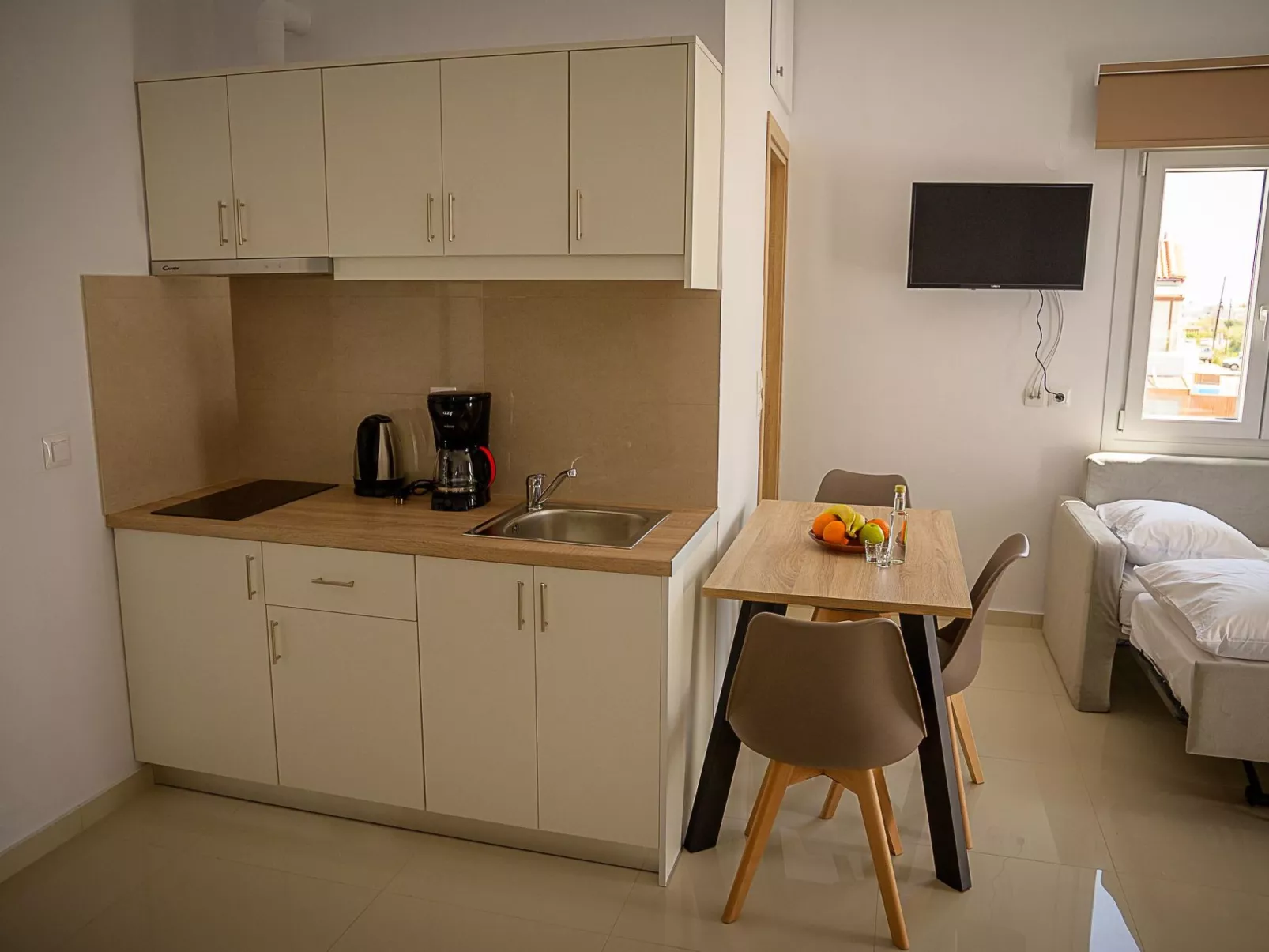 Sunsea Studios- Bergblick Studio 6-Image-tags.info