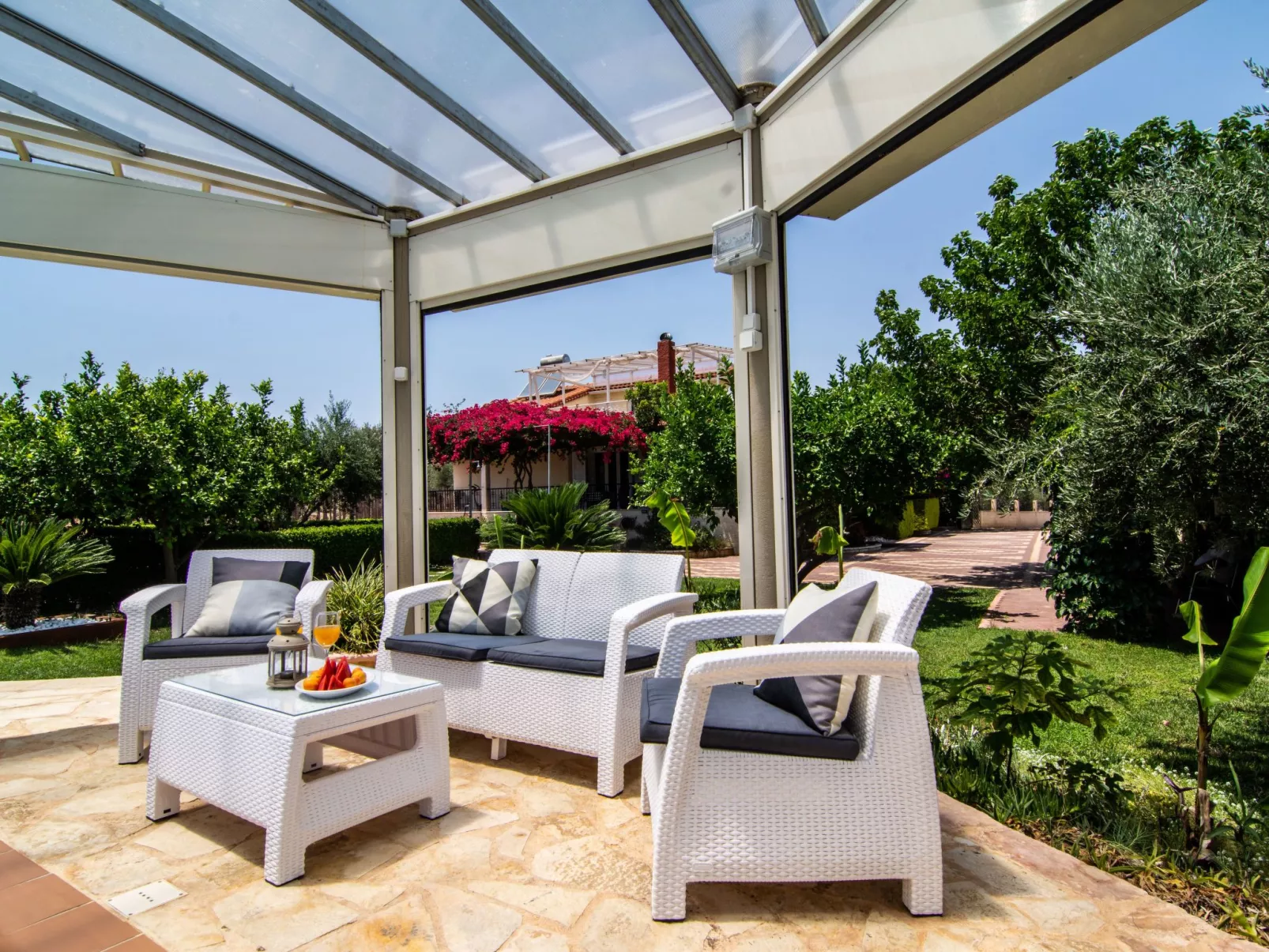 "Villa Rodon" mit privatem Pool-Image-tags.info