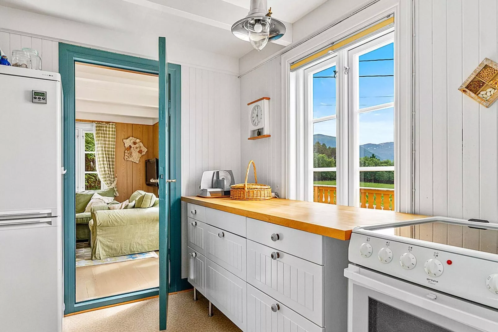 6 persoons vakantie huis in AVERØY-By Traum-Binnen