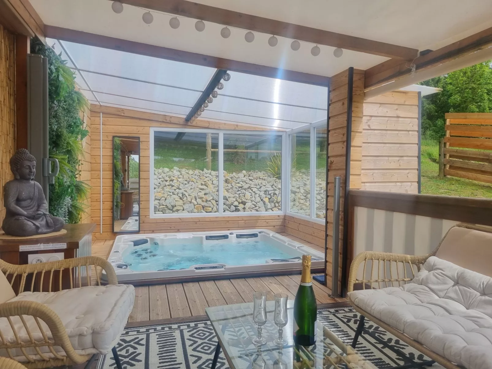 Mobilheim mit privatem Premium-Jacuzzi-Binnen