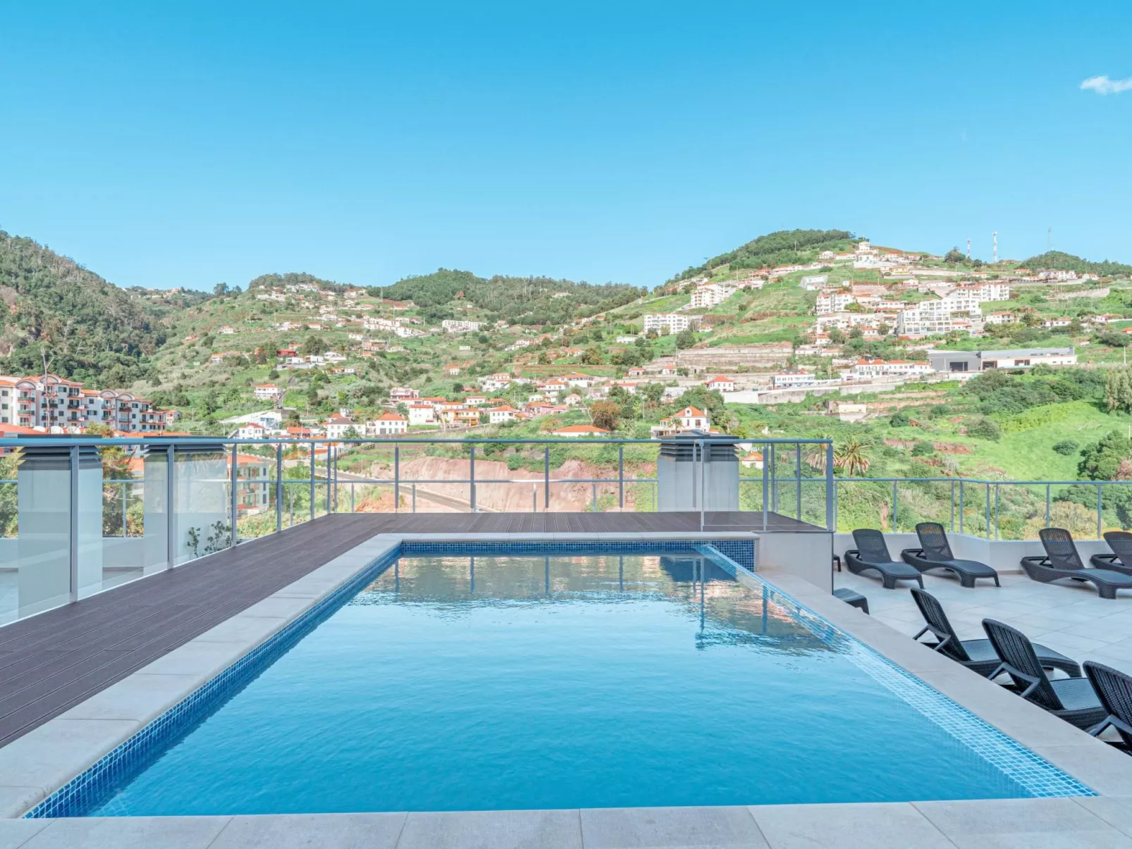 "Sonnenblume" mit Gemeinschaftspool-Buiten