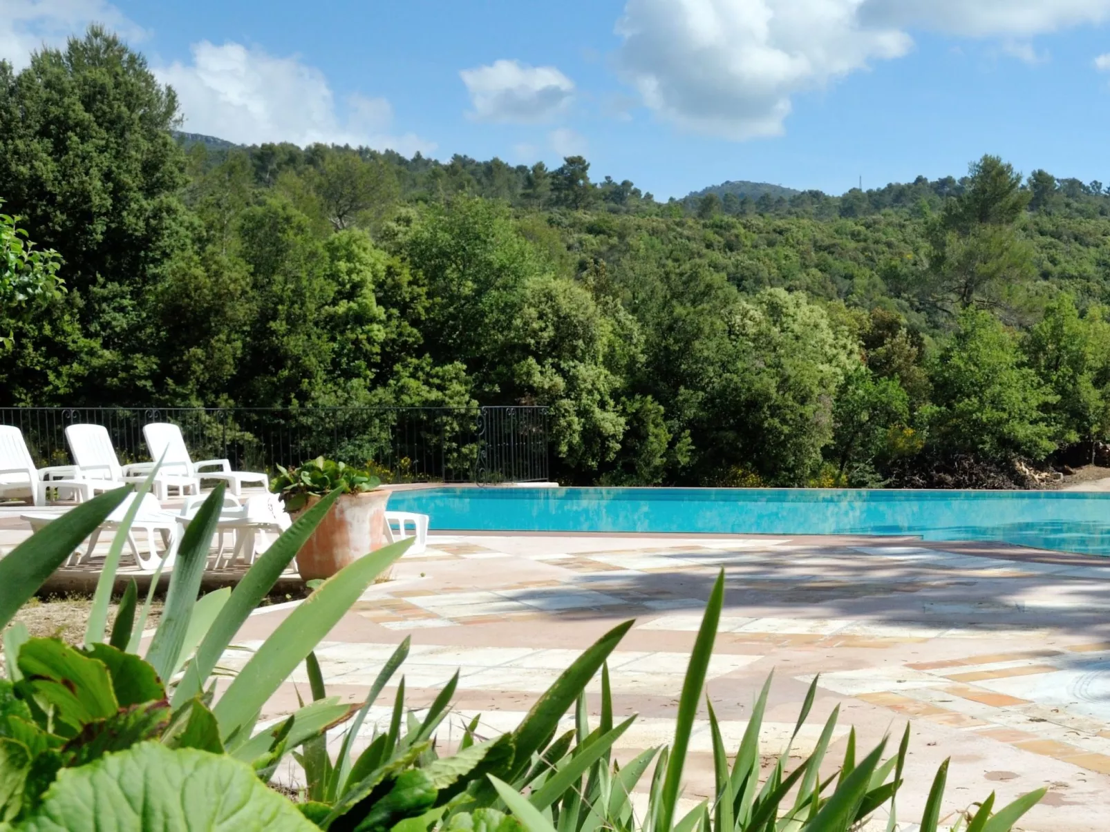 Wohnung in charmantem Haus auf Domäne-Buiten