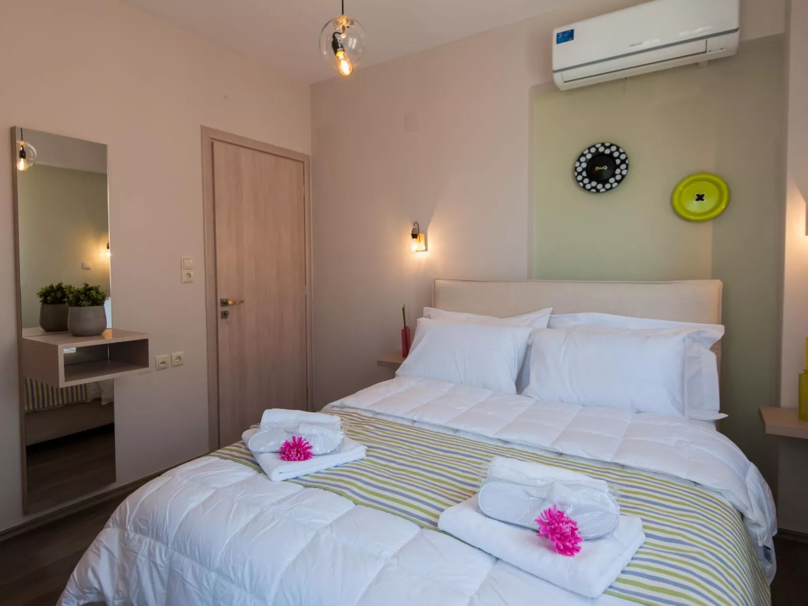 Ferienvilla Natur mit Pool und Terrasse-Image-tags.info