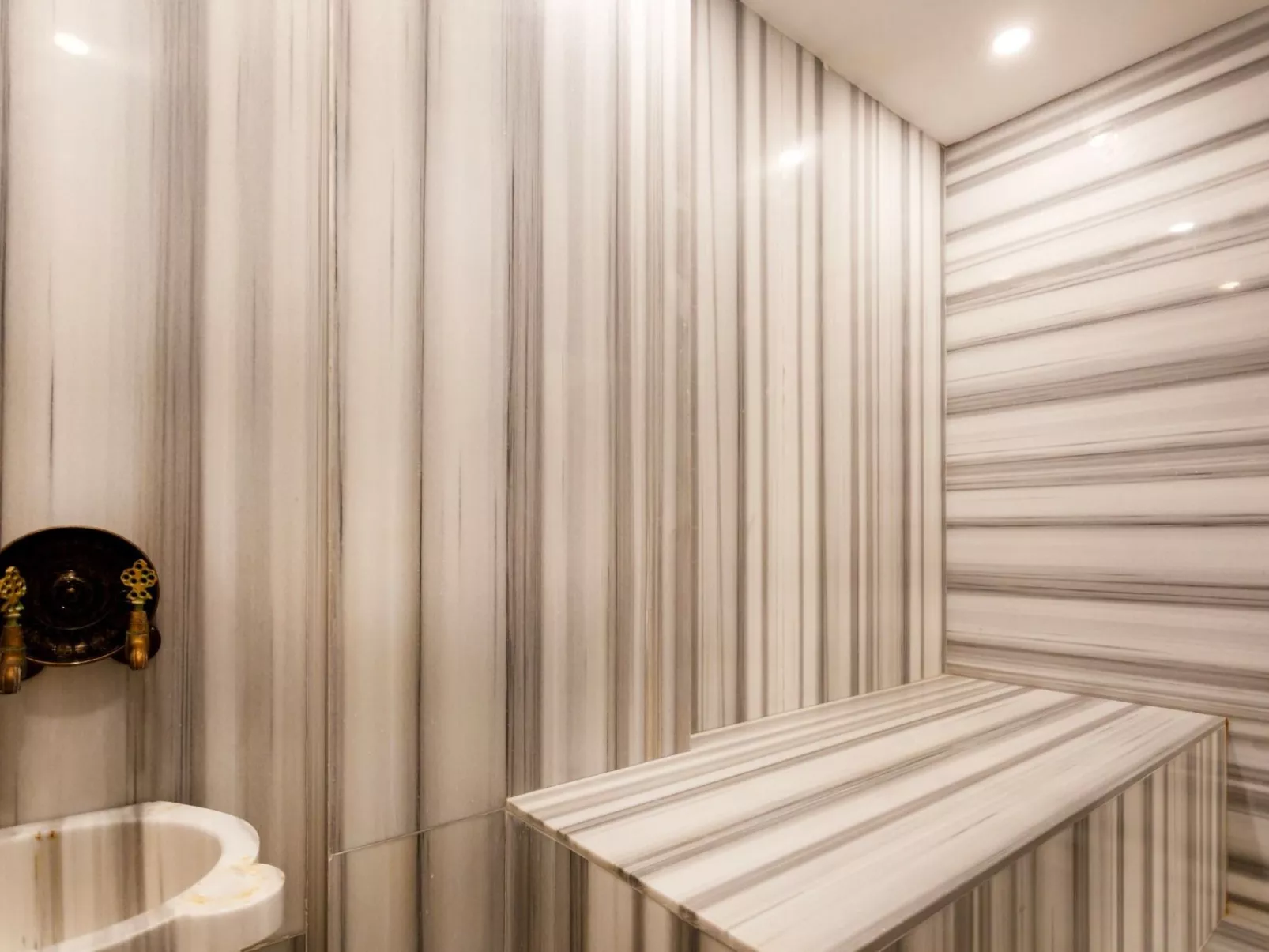 Villa Infinity Sky für 2 Personen und 2 Kinder-Binnen