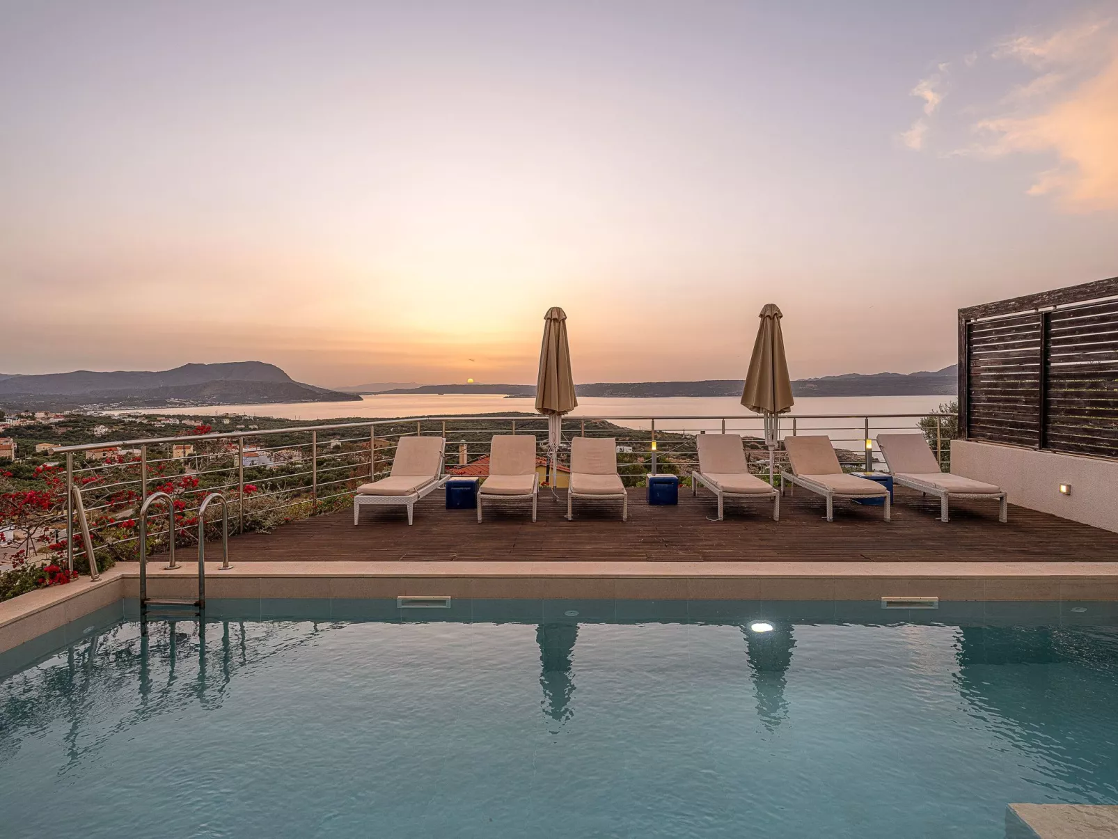 Adeste Seaview Villa I l Pool, BBQ und 900m zum Meer-Binnen