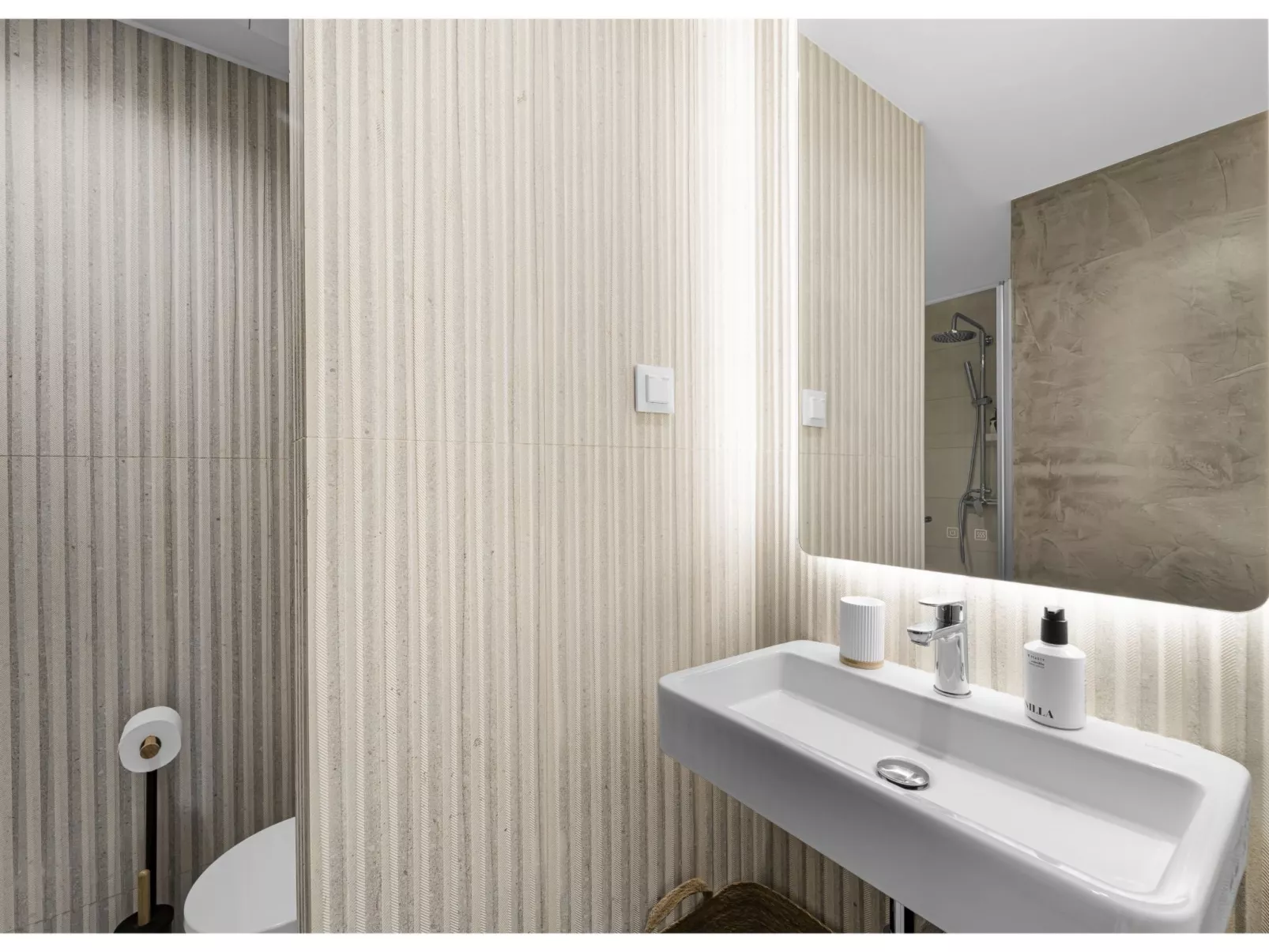 Wohnung "Aqua Luxe Wohnung"-Binnen