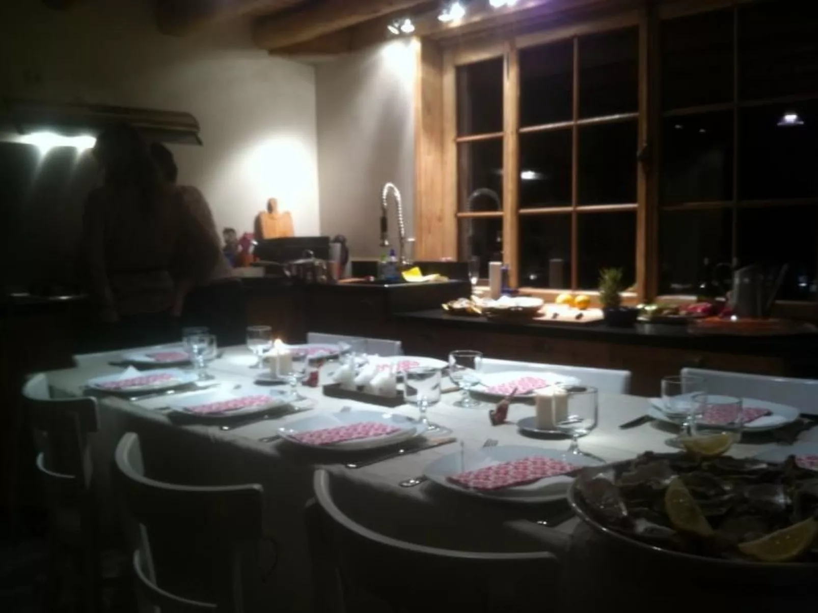 Für 8 Personen und 4 Kinder-Binnen