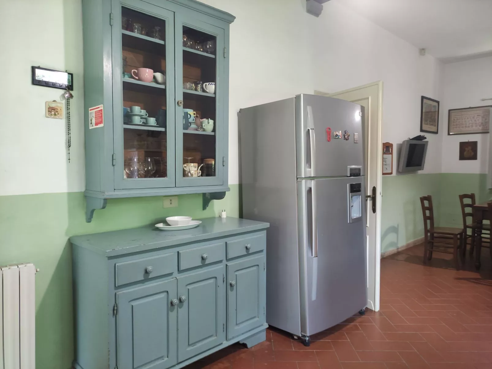 Villa mit schönem Gartne und Sonnenterrasse-Binnen