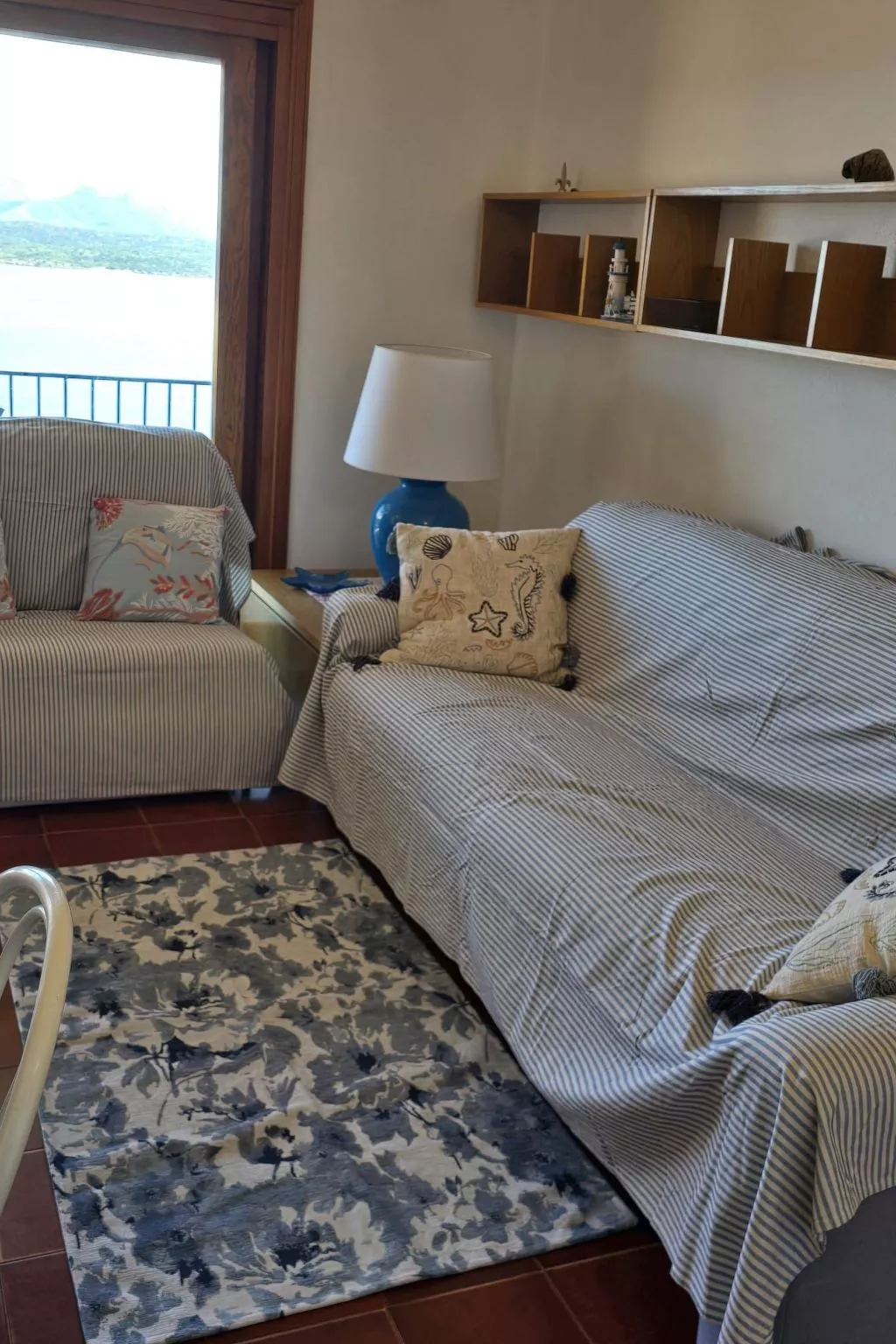 Casetta Ladunia mit Blick aufs Meer-Binnen