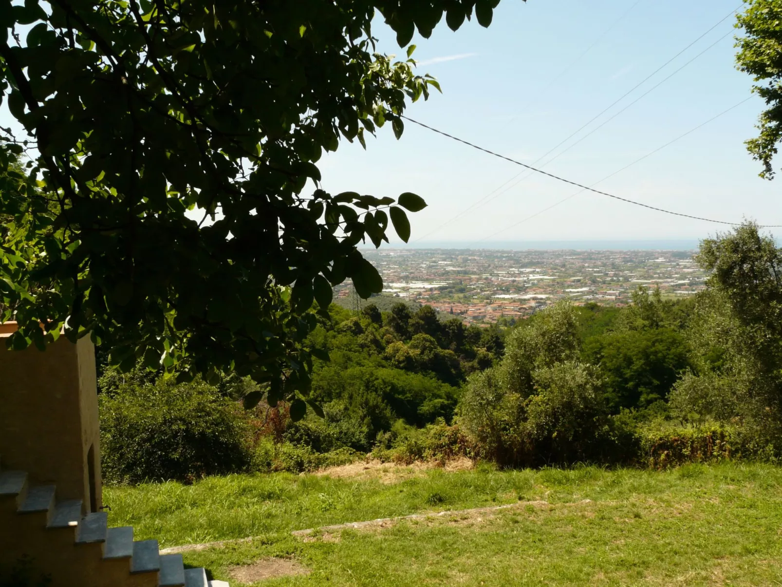 'Graceland' mit Garten und Terrasse-Buiten