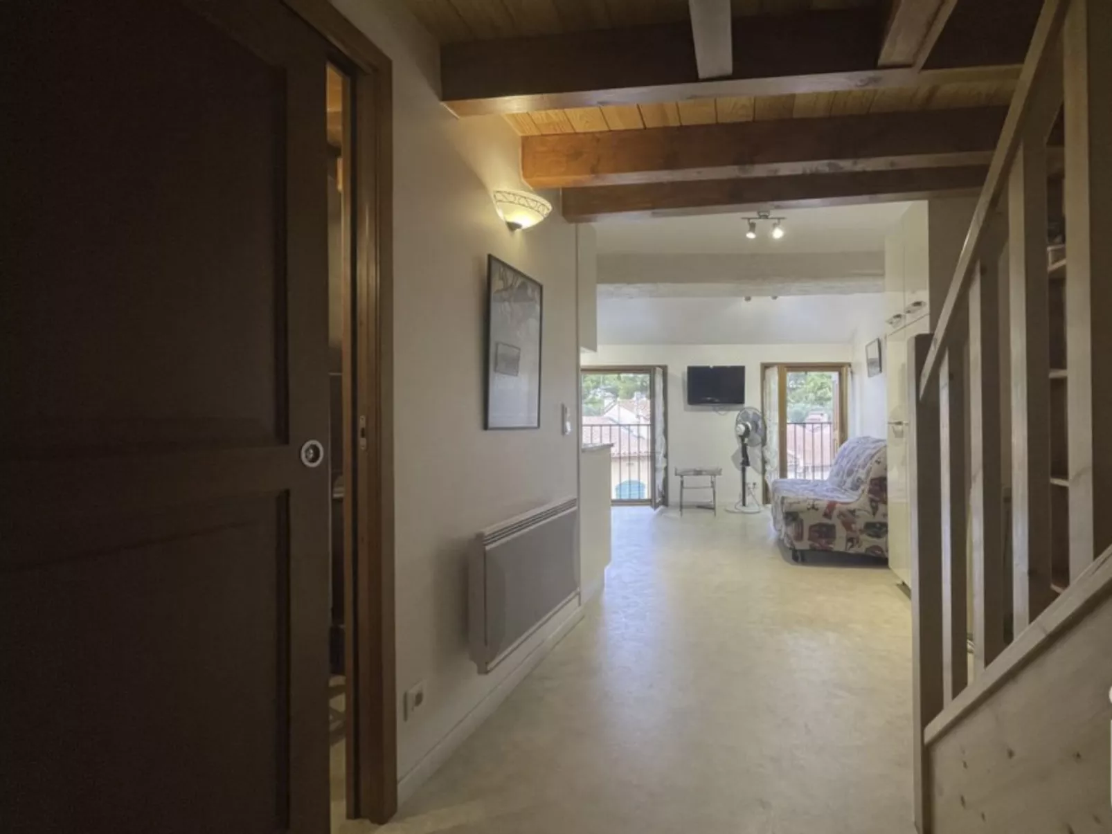 Wohnung mit Blick auf das Wasser-Binnen