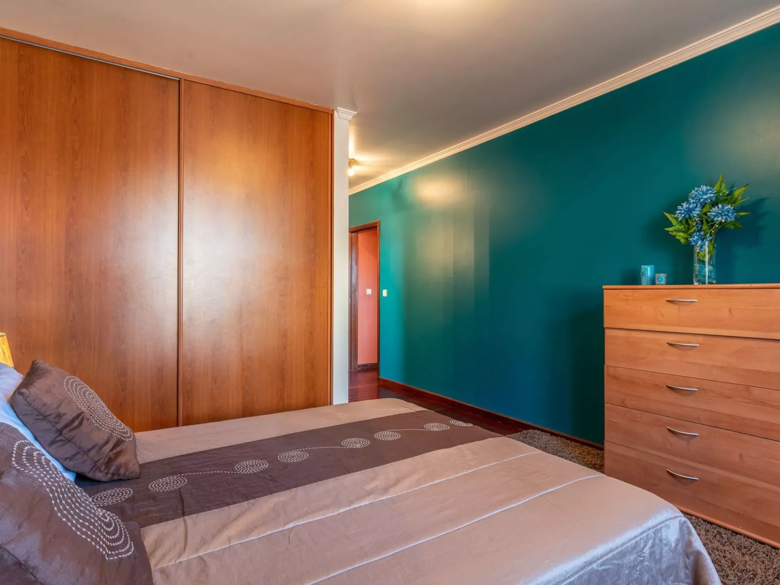 "Barcelos" mit Balkon-Binnen