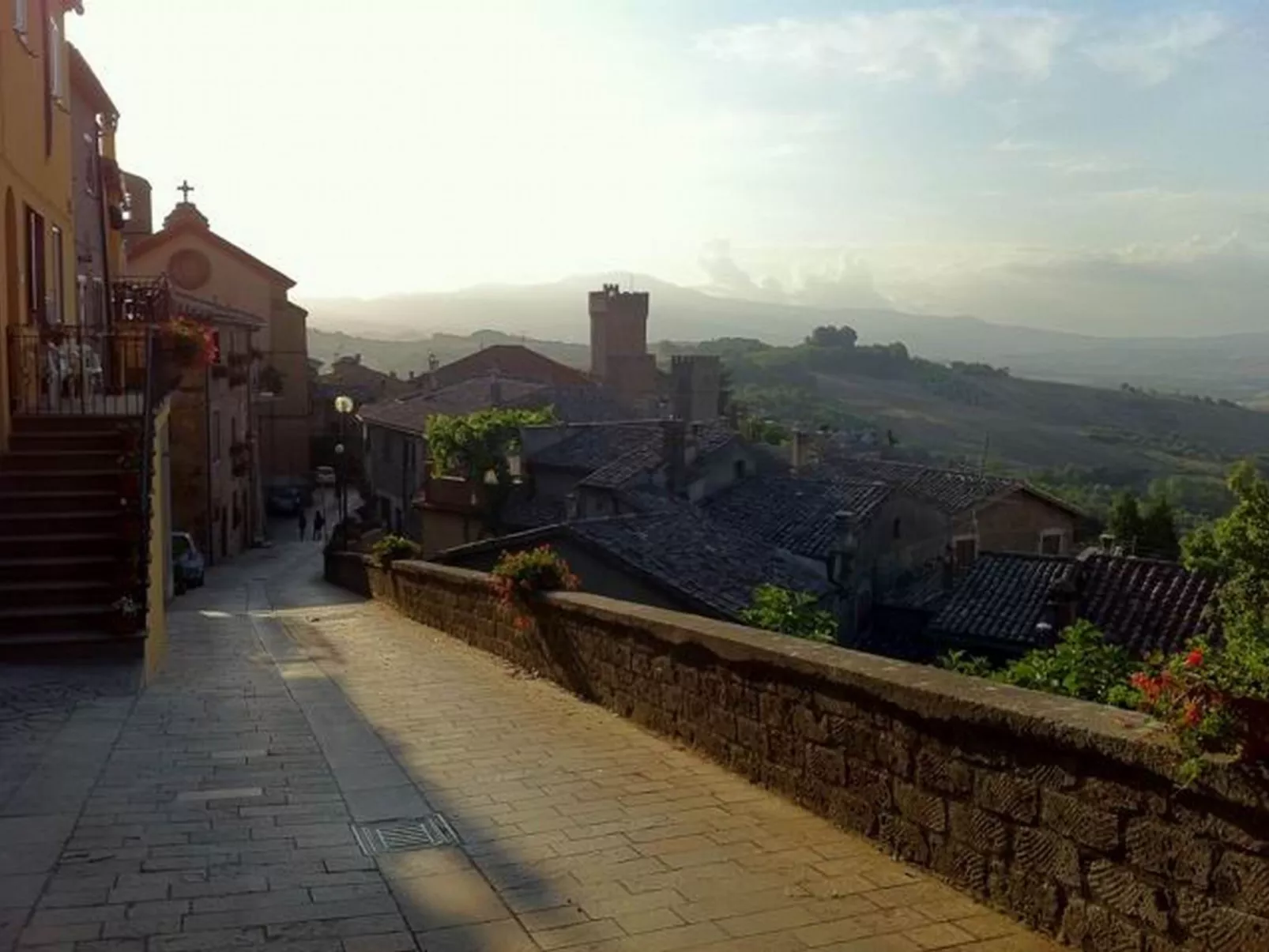 Romantische Unterkunft, in einem Schloss, mit Schwimmbad-Buiten