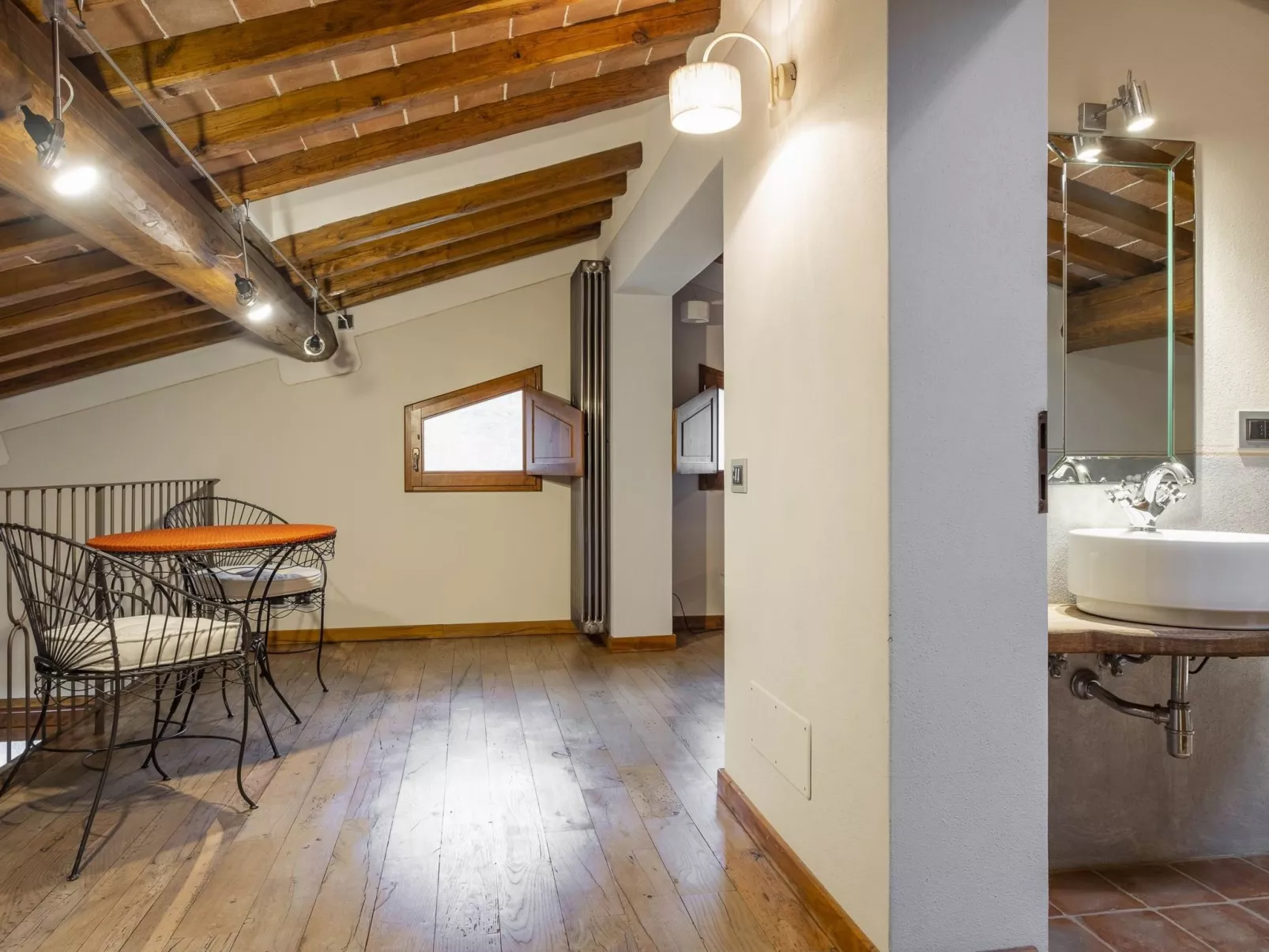 Ferienvilla 'Casa Rossa' mit privatem Pool-Image-tags.info