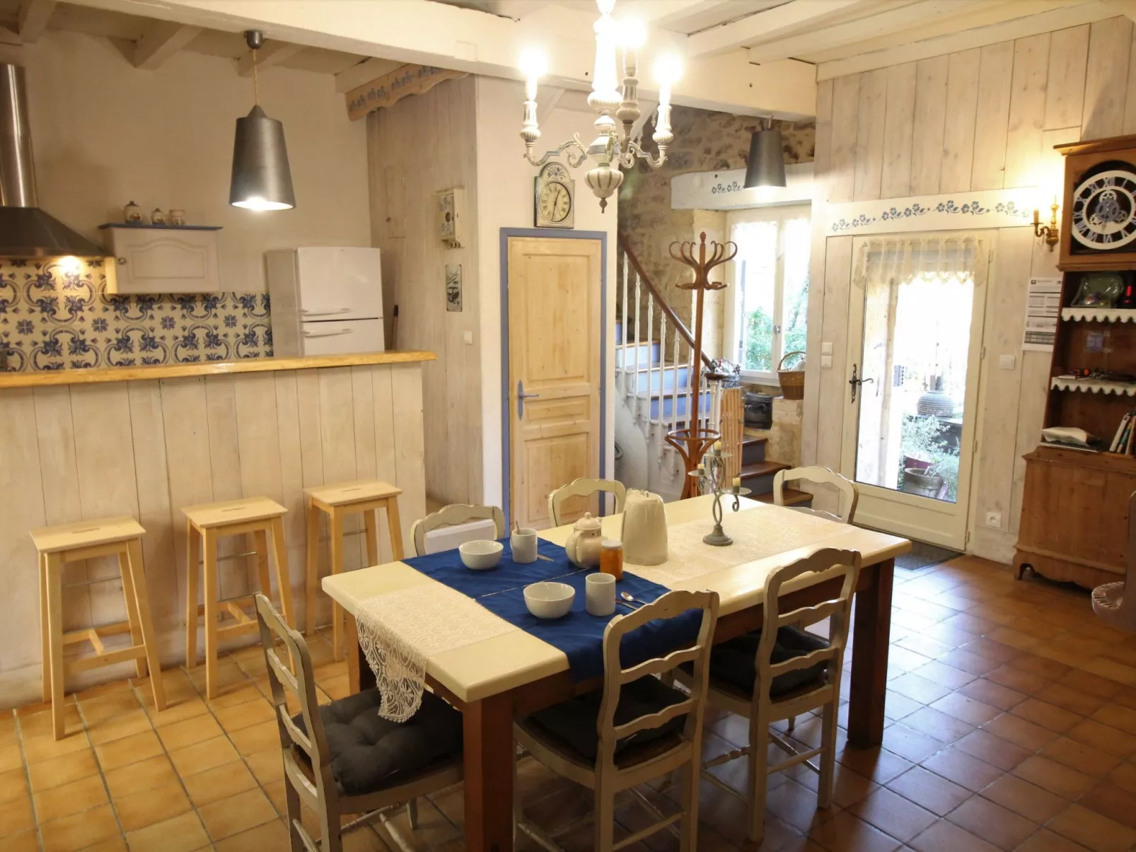 Haus mit Charme Komfort Ruhe Privatpool-Binnen