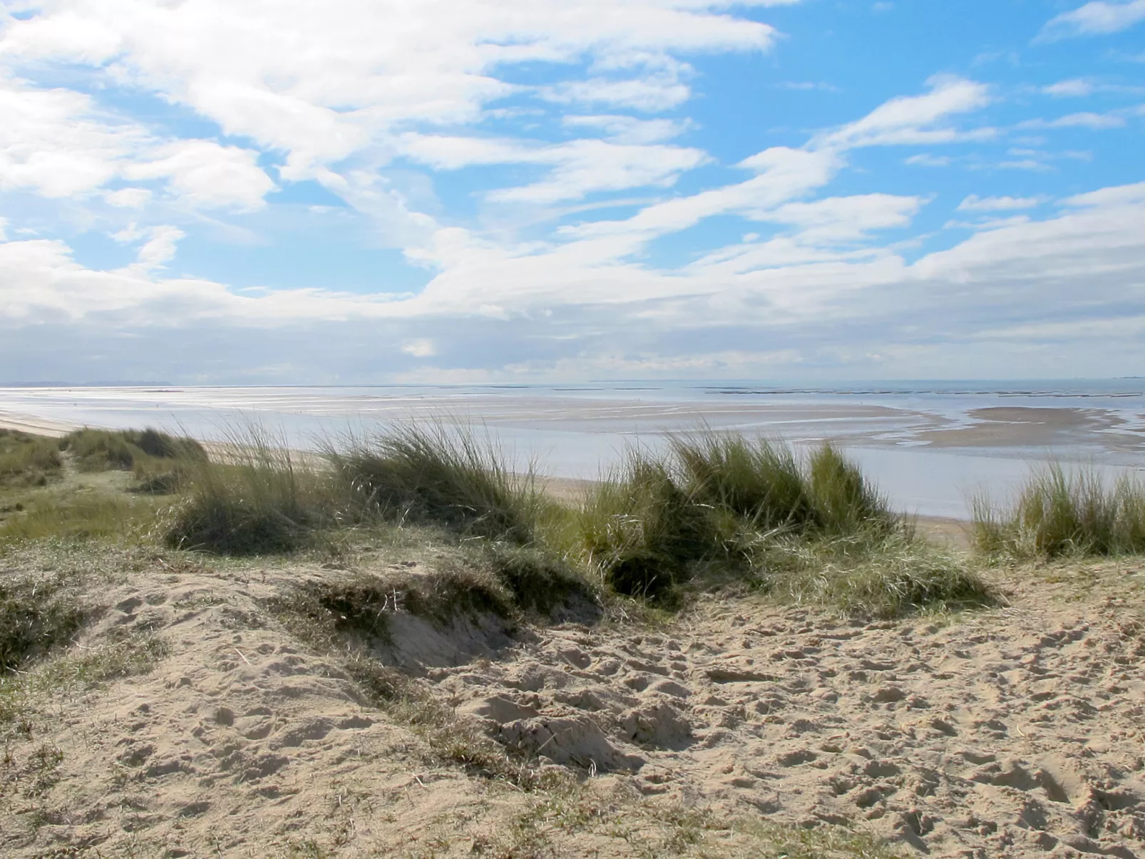 "Pavillon" mit eigenem Parkplatz-Omgeving