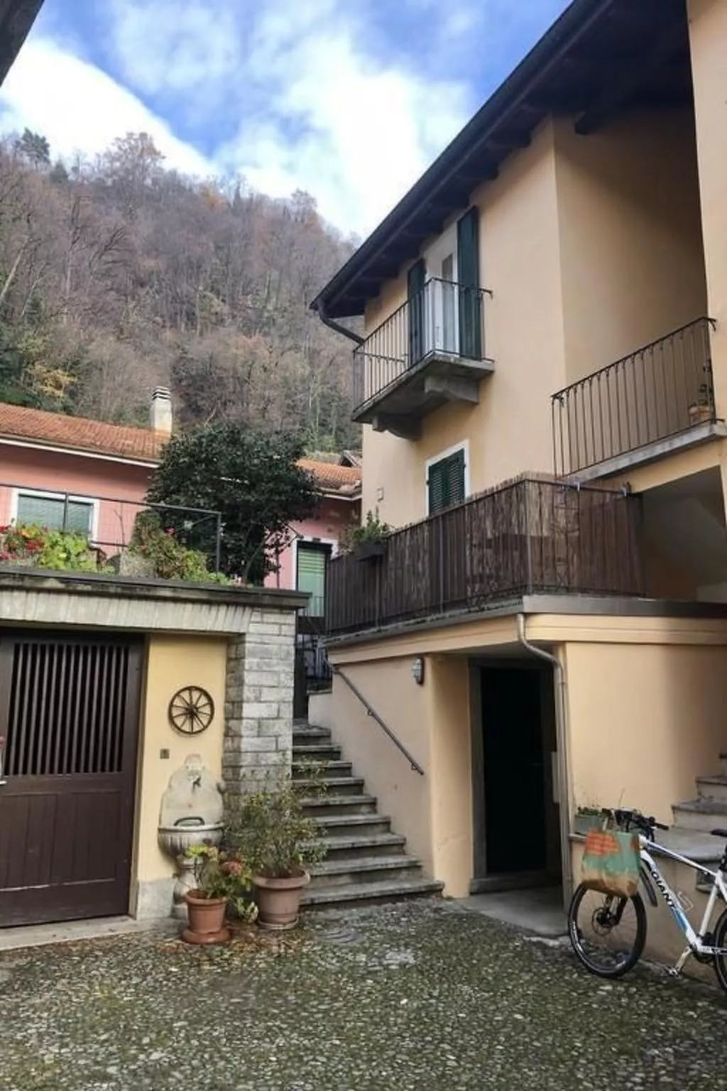 Zwischen Locarno und Ascona ganze Wohnung-Binnen