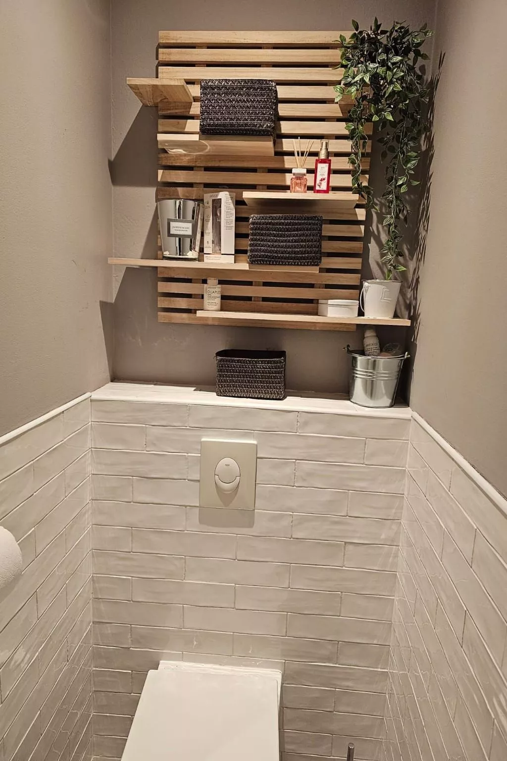 Mit Blick auf das Wasser-Binnen