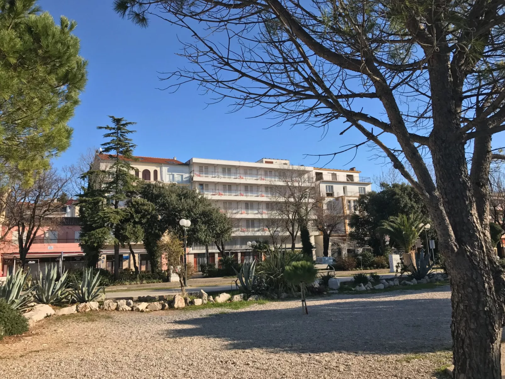 Familienferienwohnung mit Meerblick-Buiten