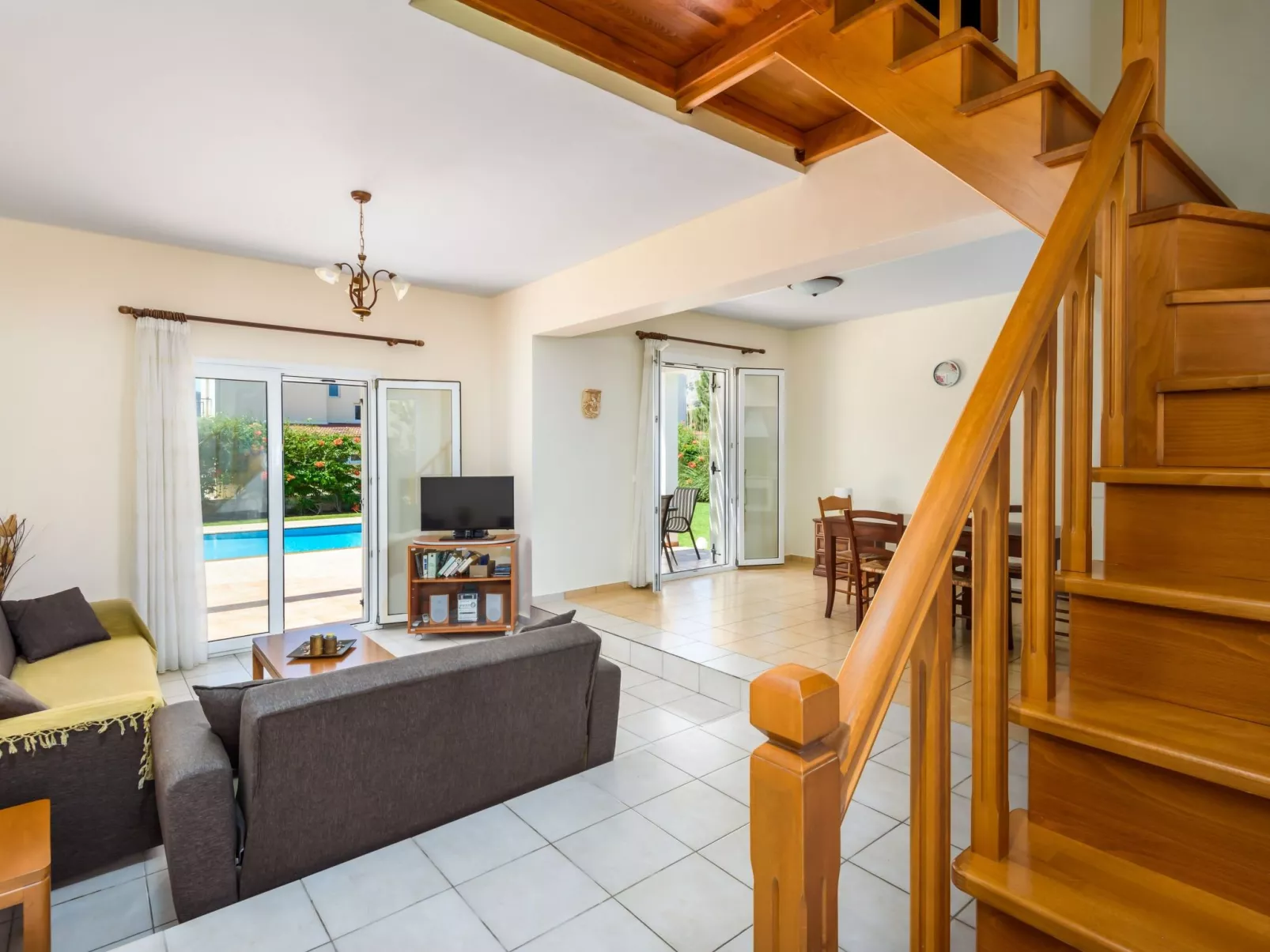 Apollo Classico Villa bei Kolympia Dorf-Binnen