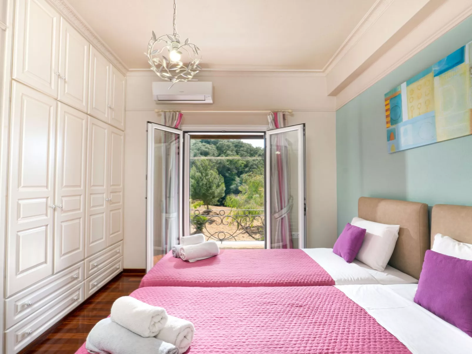 Ferienvilla "Villa kerkyra" mit eigenem Pool-Binnen