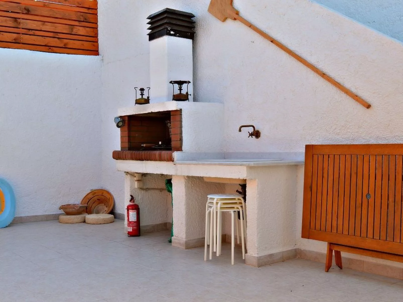 Villa "Despina" mit Garten, Grill und Terrasse-Buiten