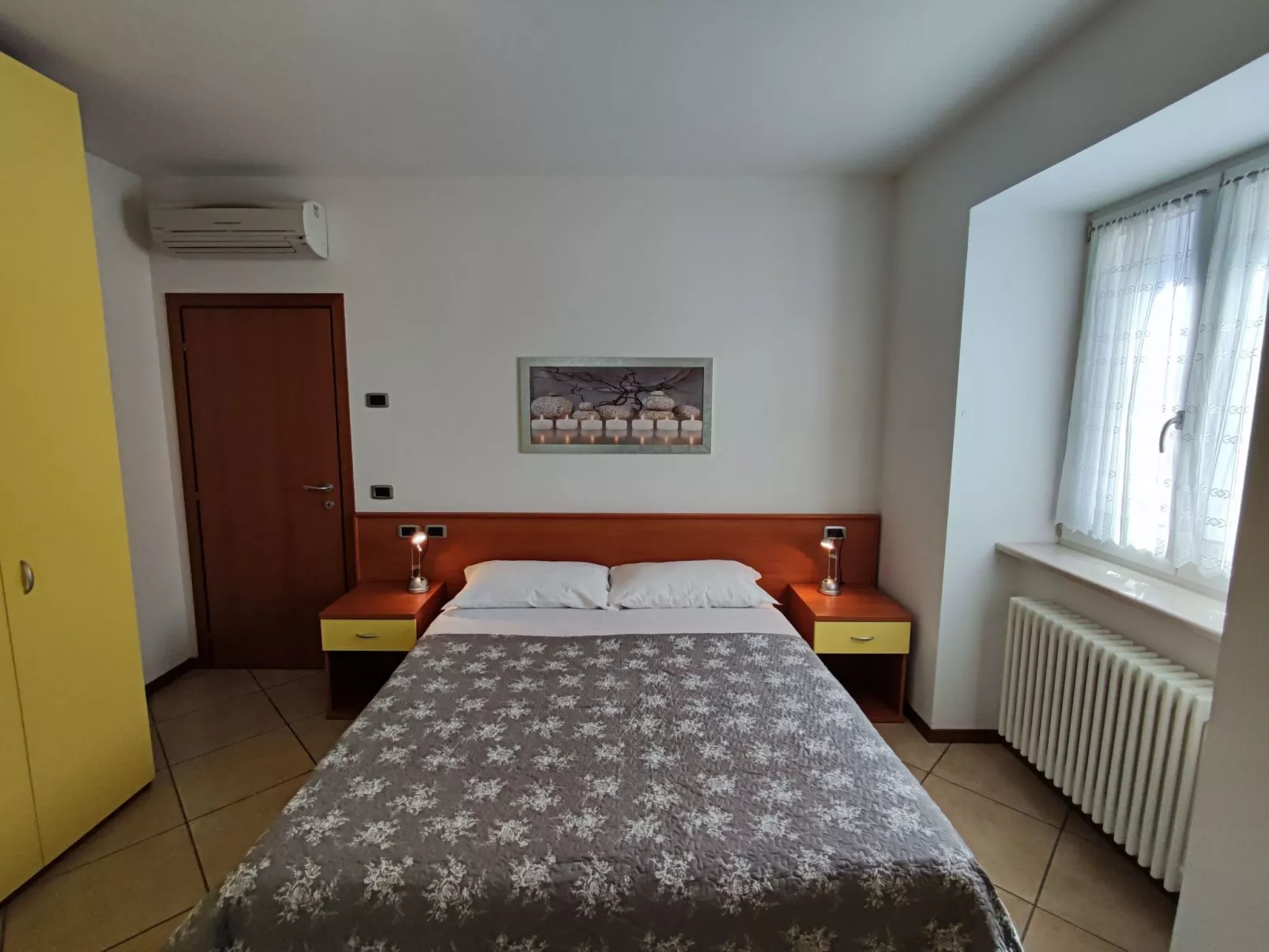 Komfort-Apartment mit Balkon BV1-Image-tags.info