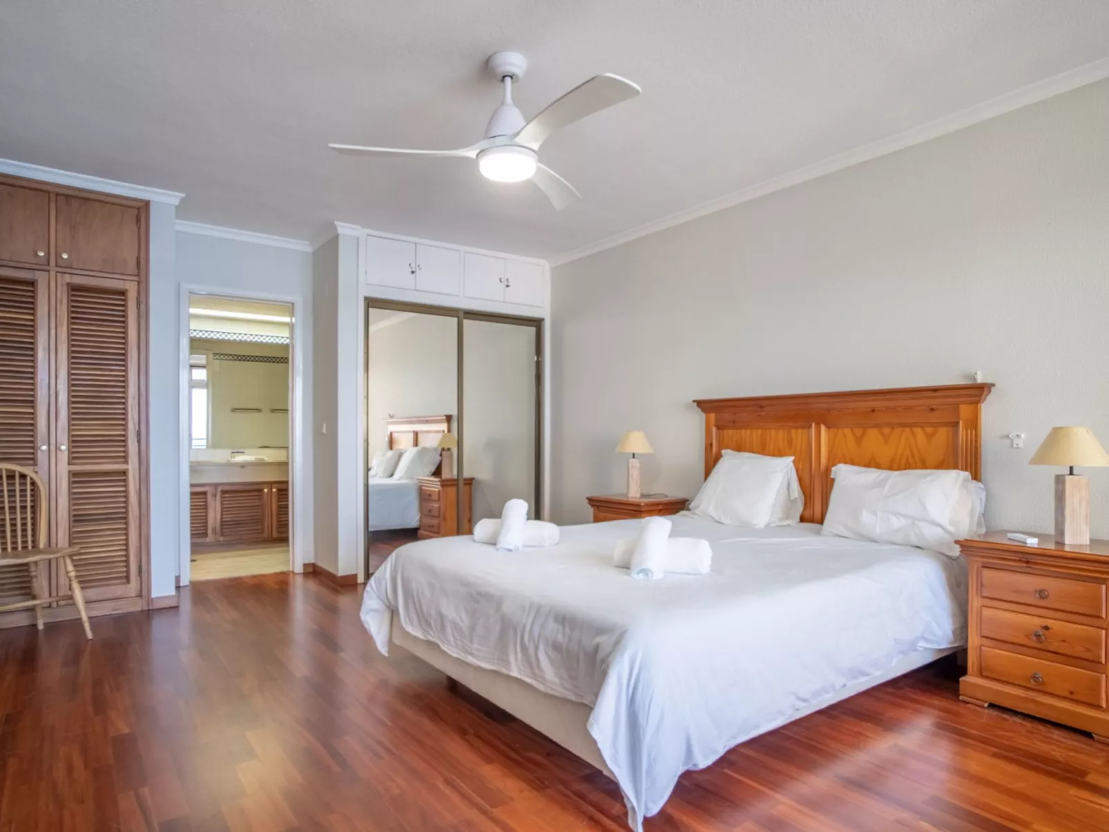 Für 4 Personen ca. 130 m&sup2; in São Martinho, Madeira (Südküste von Madeira)-Binnen