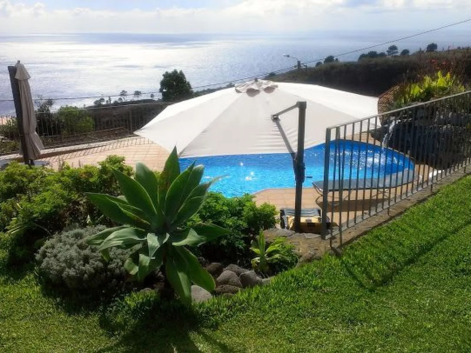 Für 2 Personen ca. 55 m&sup2; in Estreito da Calheta, Madeira (Südküste von Mad-Buiten