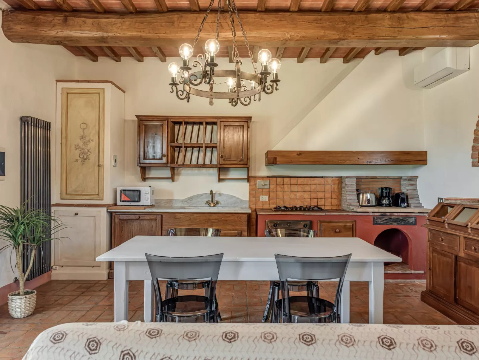 'Casa Vecchia Rota-Binnen