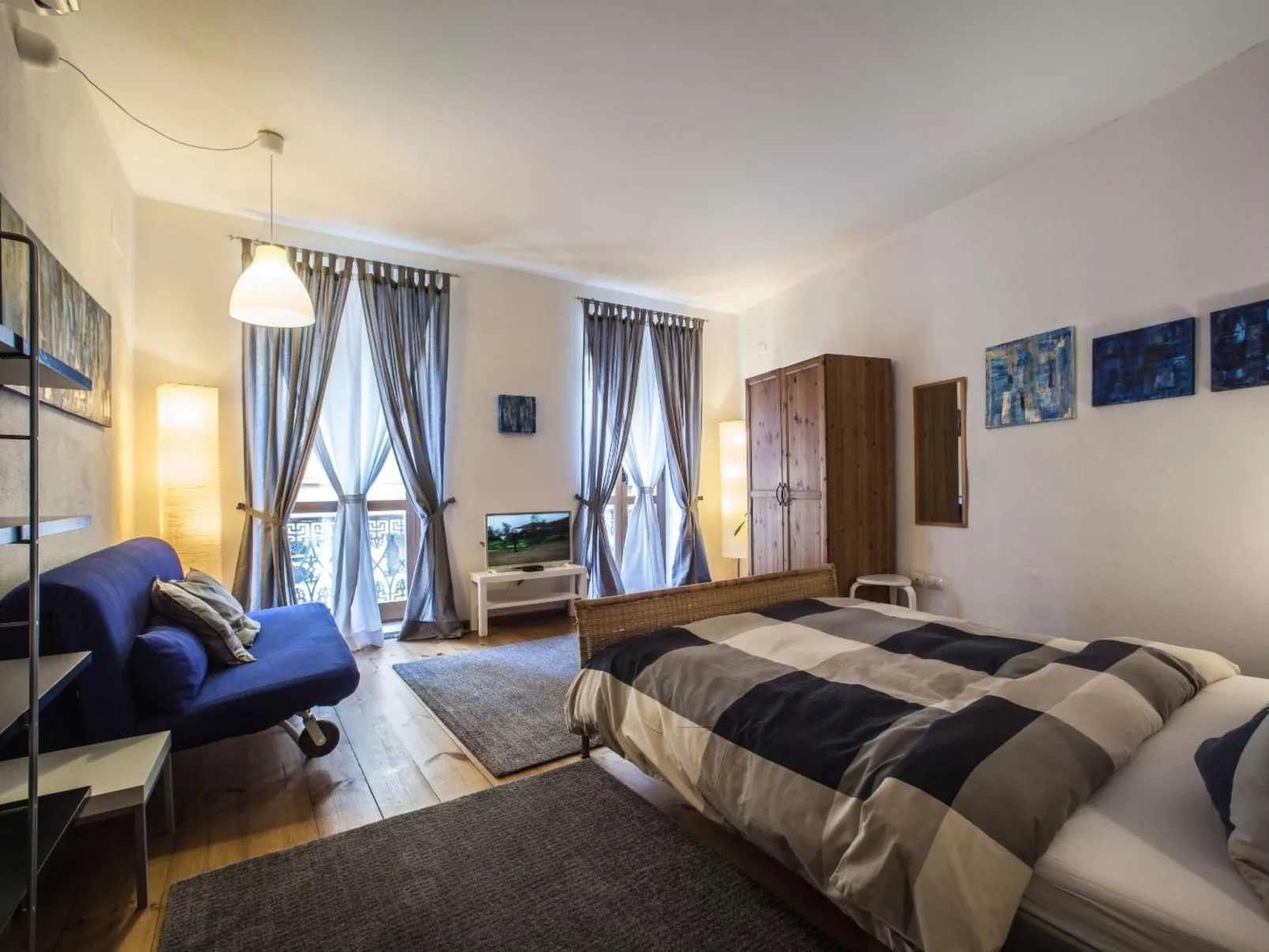 Studio Apartments Altstadt über Manno-Image-tags.info