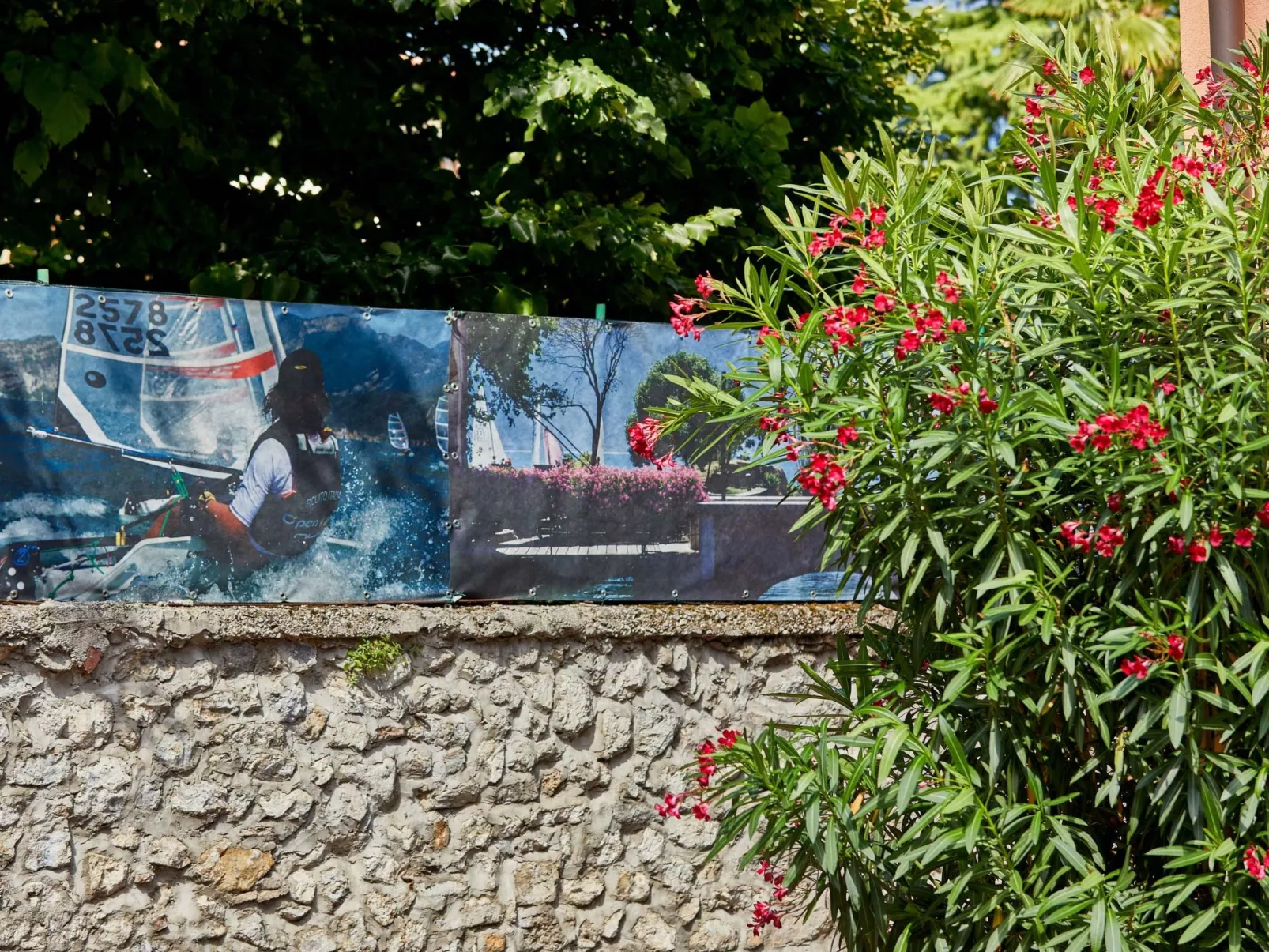 Freistehende Villa mit großem Innenhof BV7-Buiten