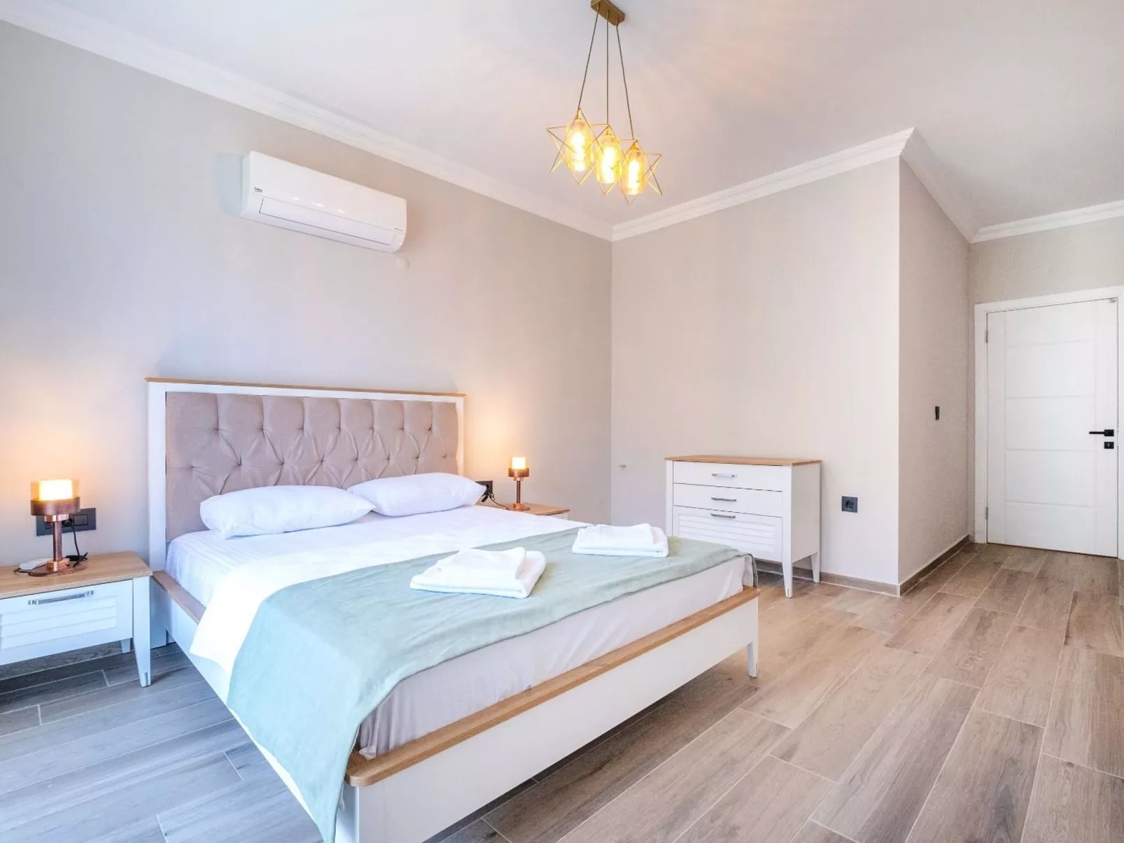 Villa mit Infinity in Fethiye Faralya-Binnen