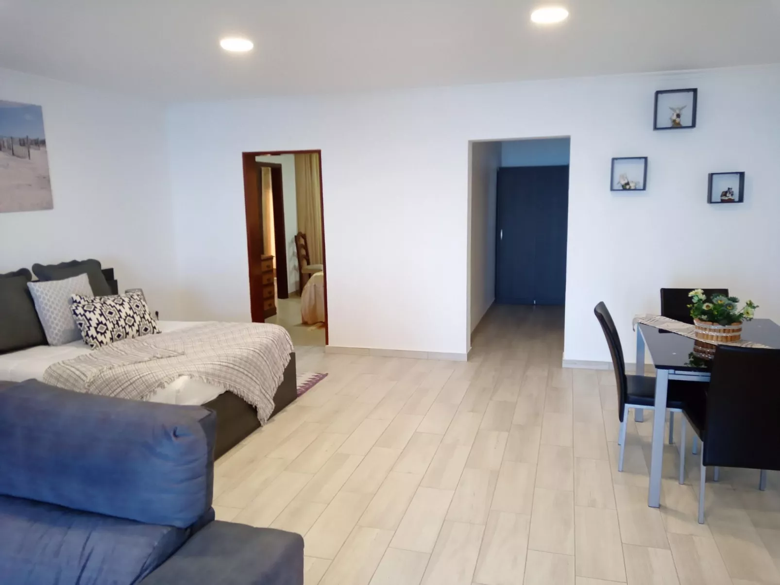 Mit eigenem Pool-Binnen