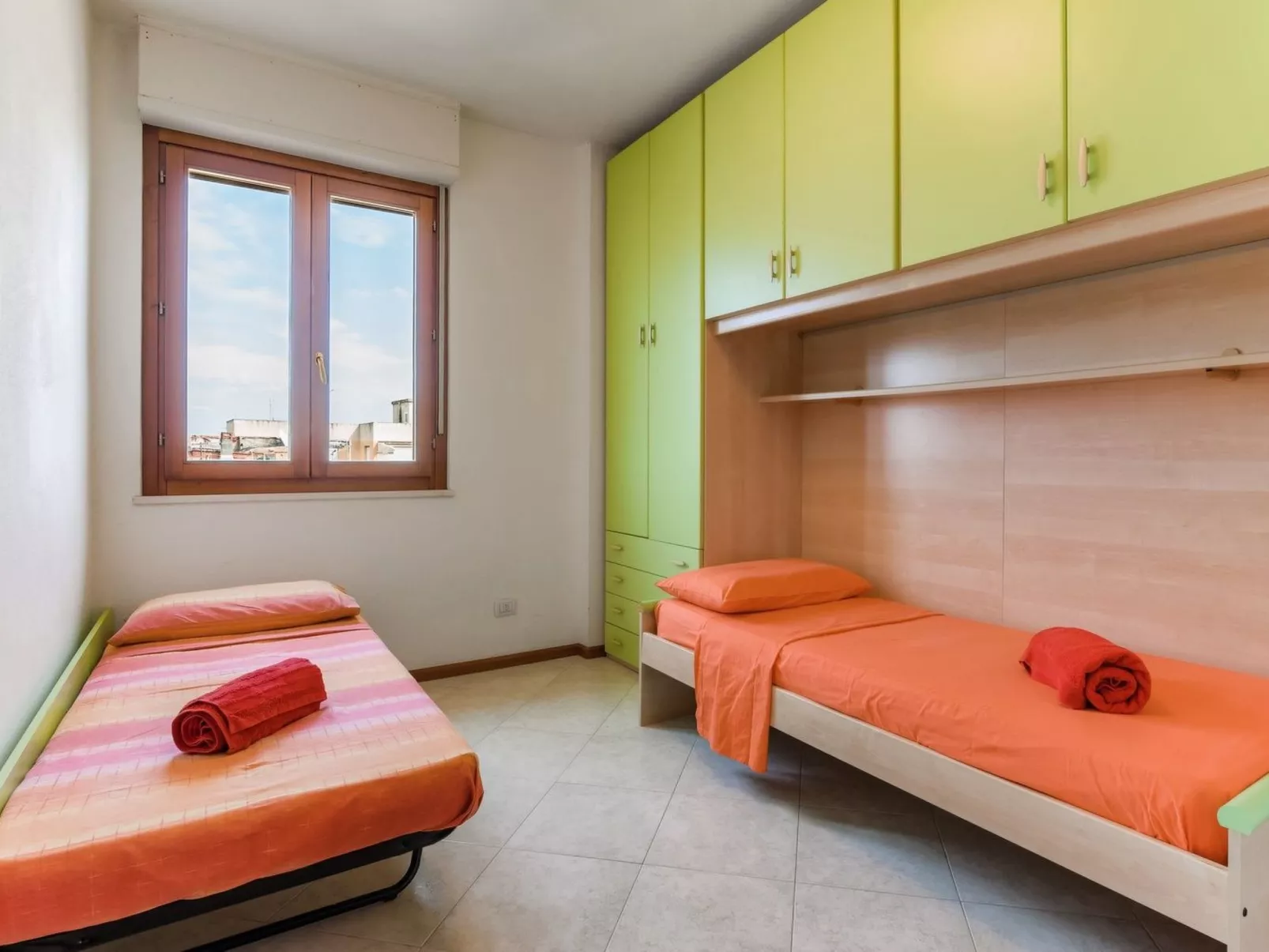 Favola-Image-tags.info