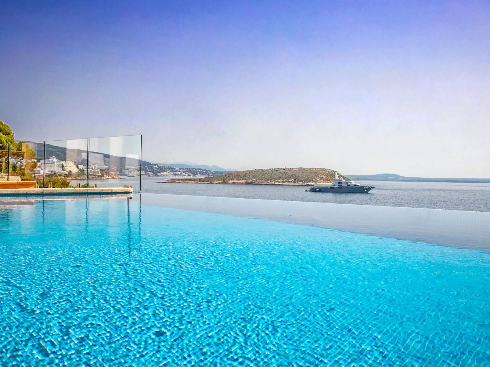 Spektakuläre Villa am Meer-Image-tags.info