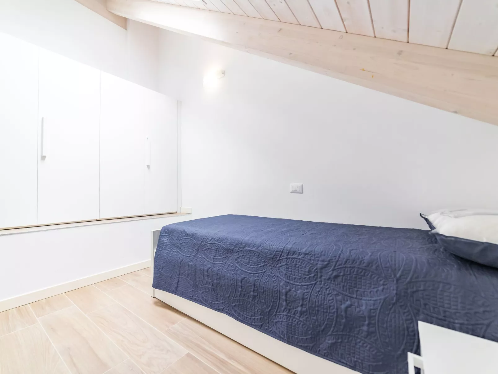 Wohnung mit Balkon-Binnen