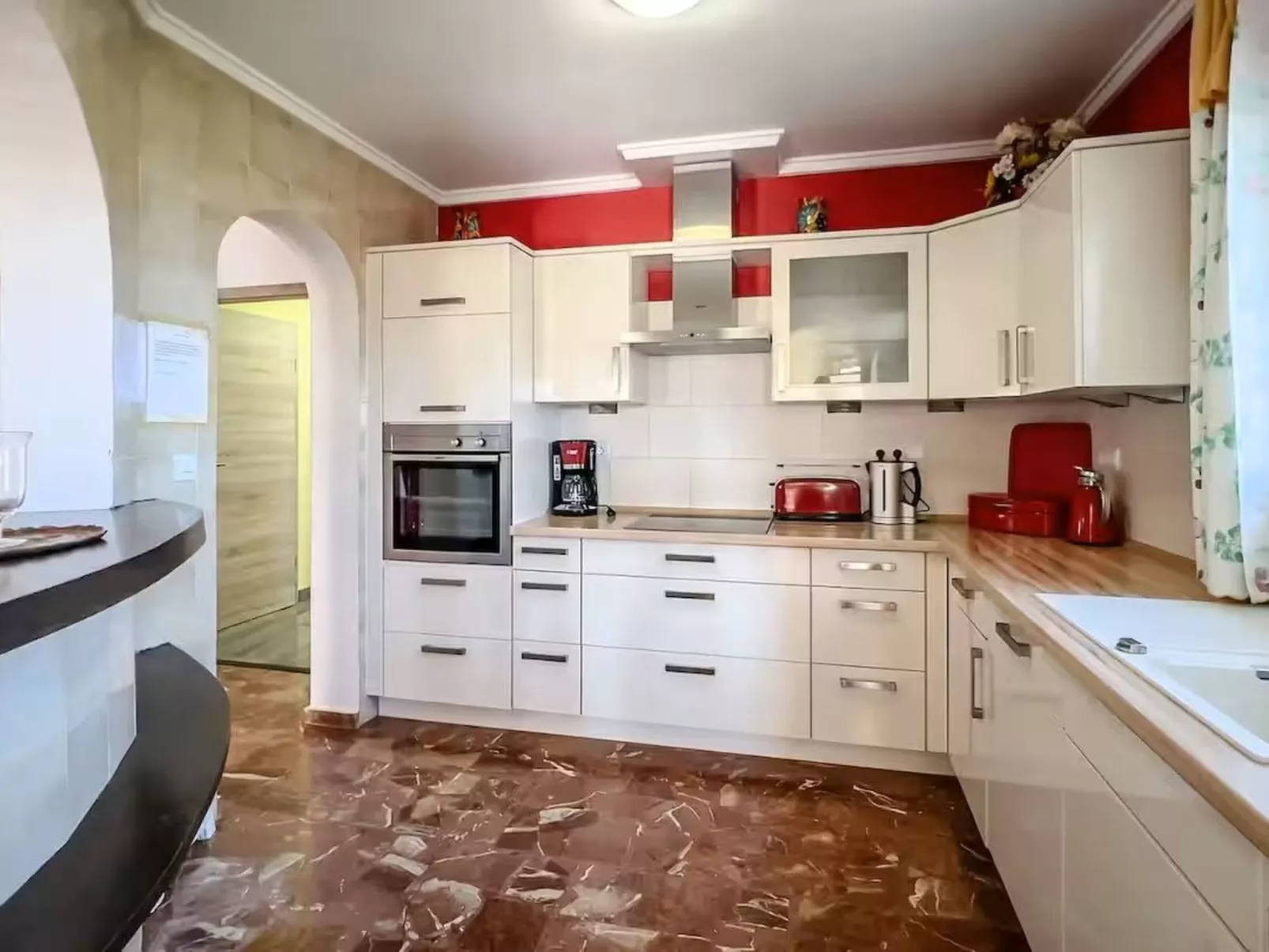 Bezaubernde Villa-Binnen