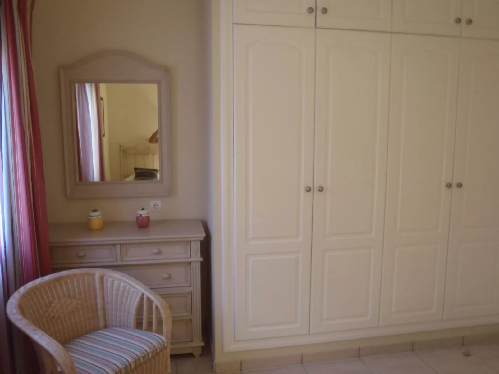 Luxuriöse Ferienwohnung mit Sonnenterrasse-Binnen