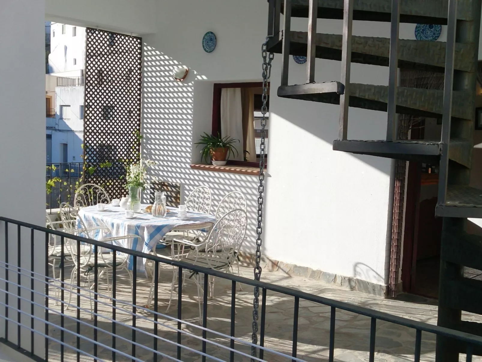 Berg- und Strandurlaub südlich von Granada-Binnen