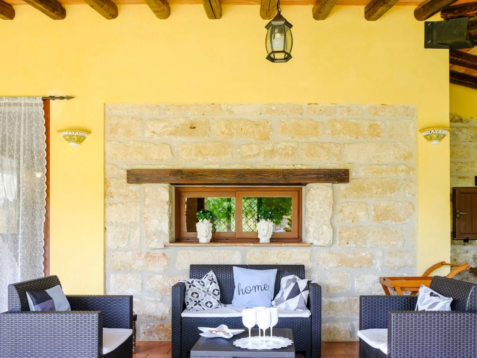 "Carta Fashion" mit eigenem Pool-Image-tags.info