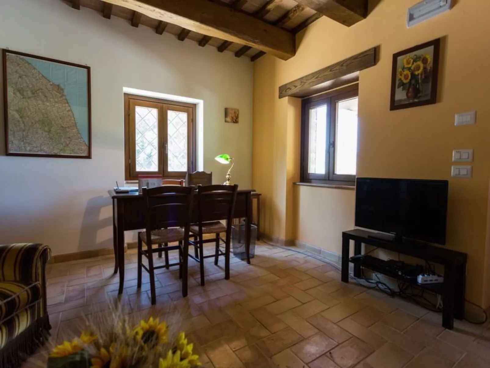 Villa in Le Marche mit atemberaubender Aussicht-Binnen