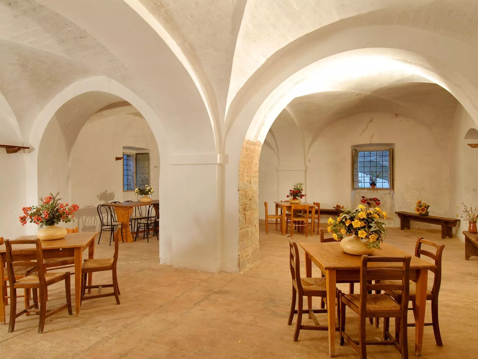 Unterkunft in einer Höhle mit Whirlpool-Binnen