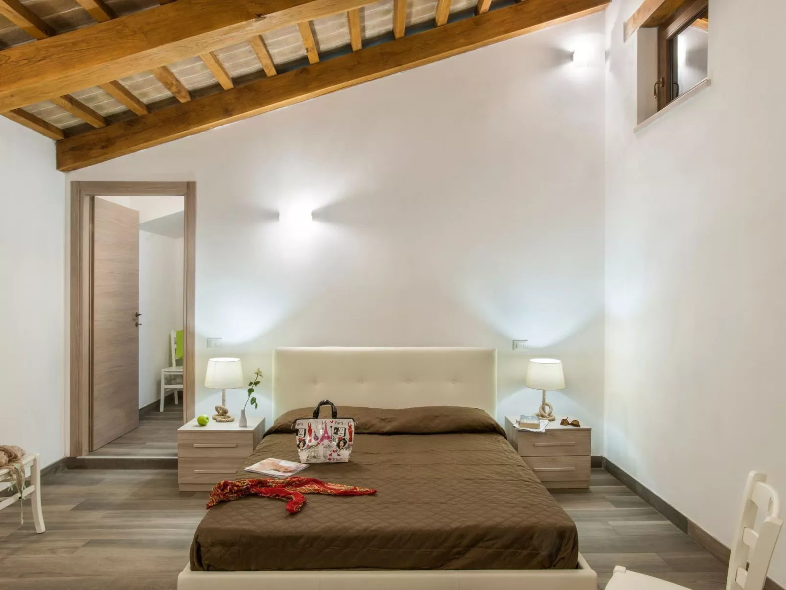 Acquanera - Marcheholiday, mit privatem Pool-Binnen