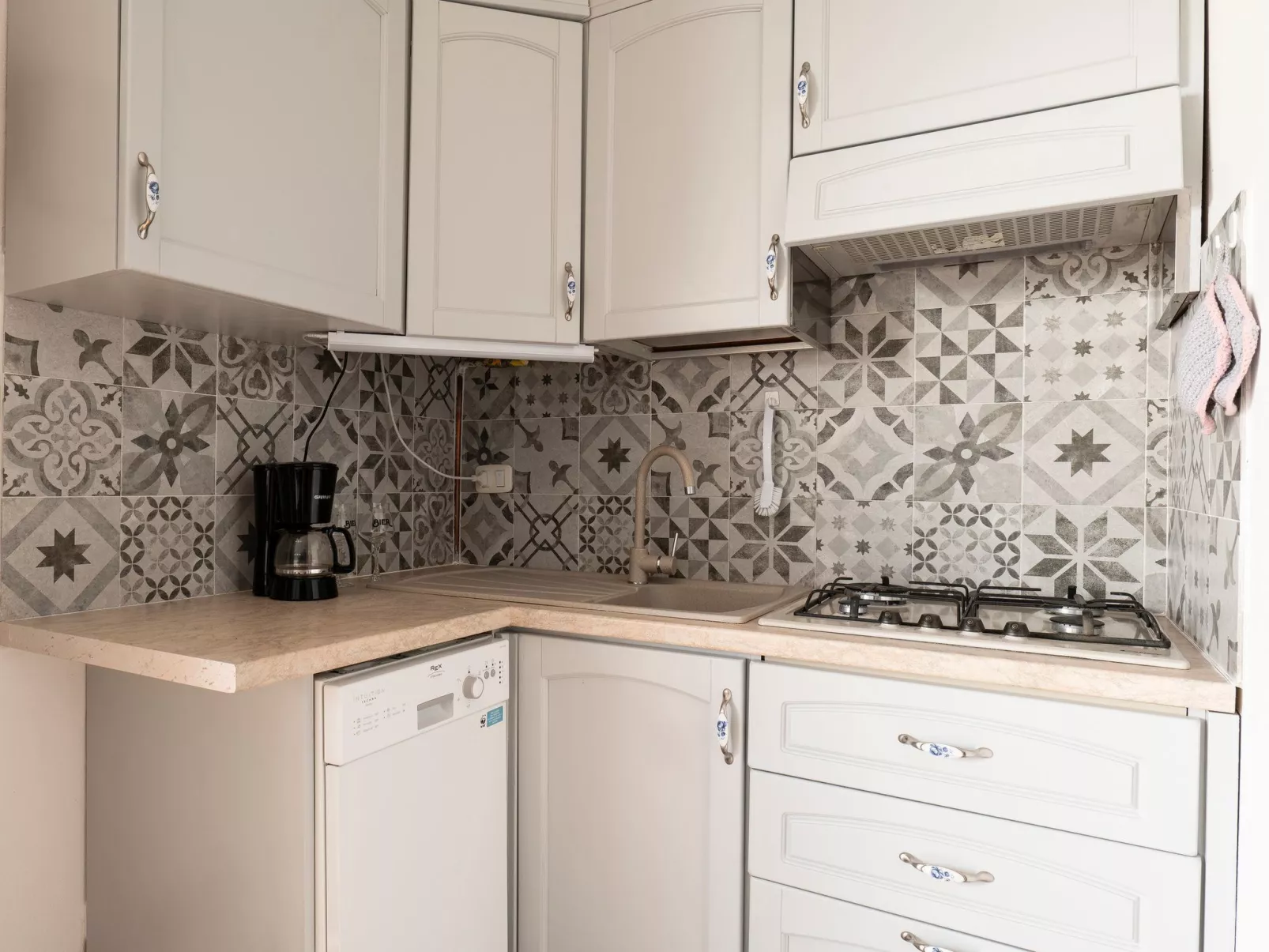 Ein-Zimmer-Wohnung 'Whisper Of Current'-Binnen