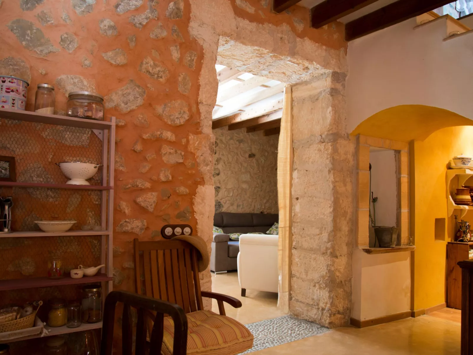 Jedes Ferienhaus mit Garten und Schwimmbad-Binnen