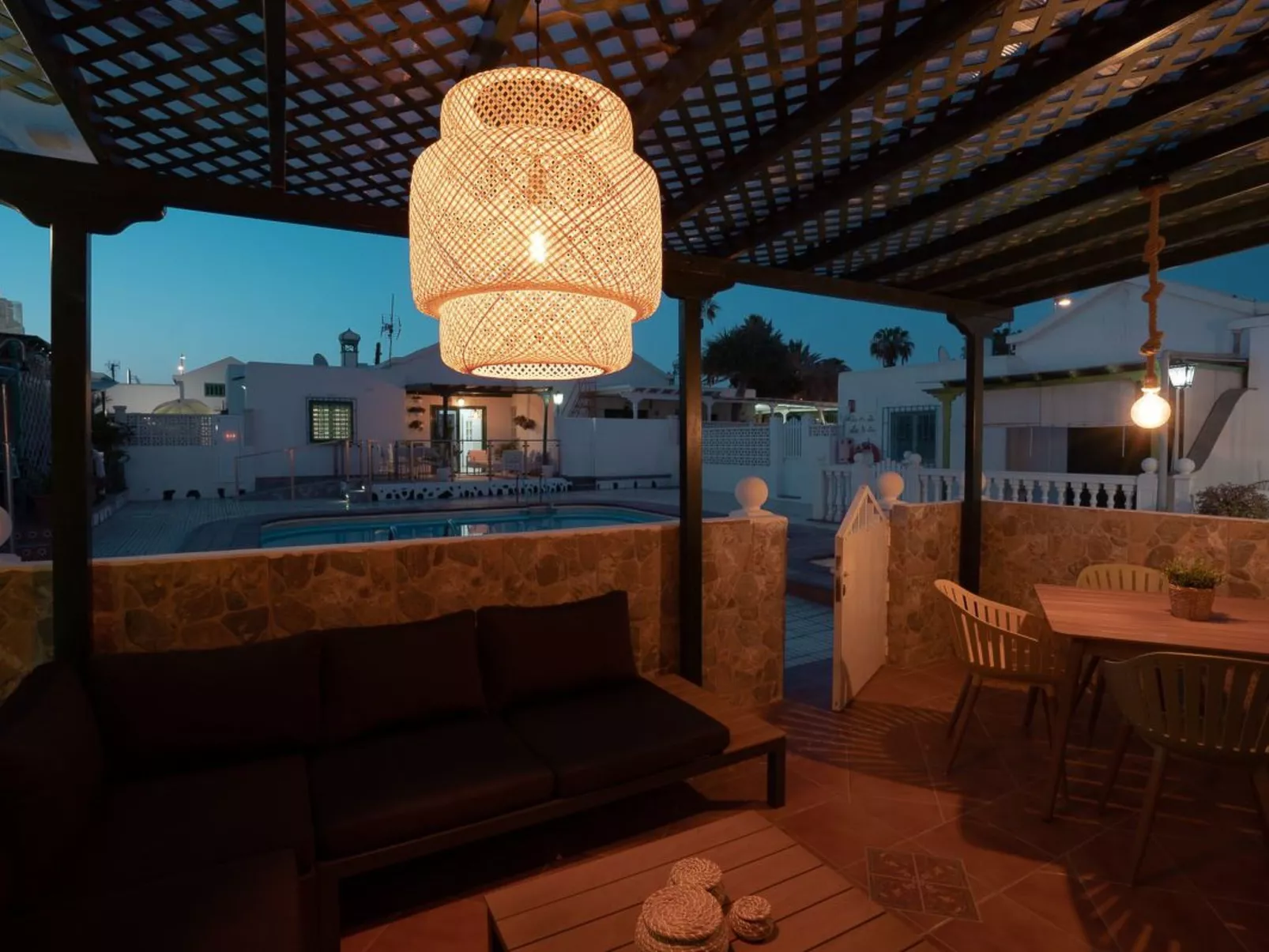 Ferienbungalow mit Grill, Garten und Terrasse-Binnen