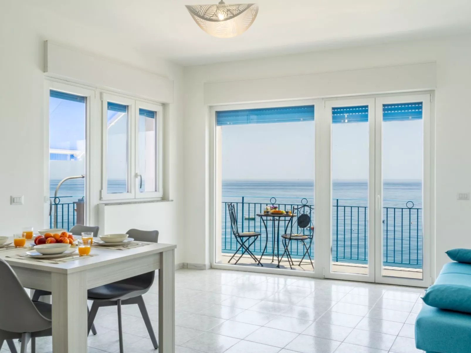 Meerblick-Wohnung 'Casa Serafina Armonia-Binnen