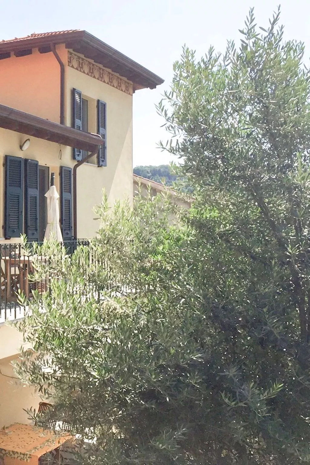 Penthouse mit Garten und privater Terrasse in Villa-Buiten